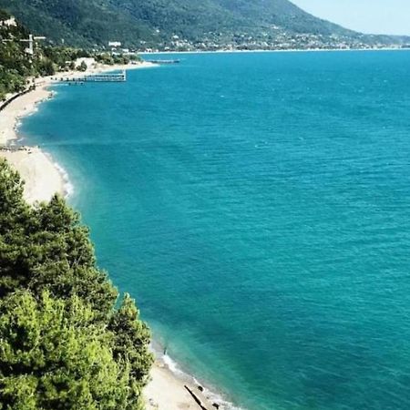 Зеленый Дворик Gagra Extérieur photo