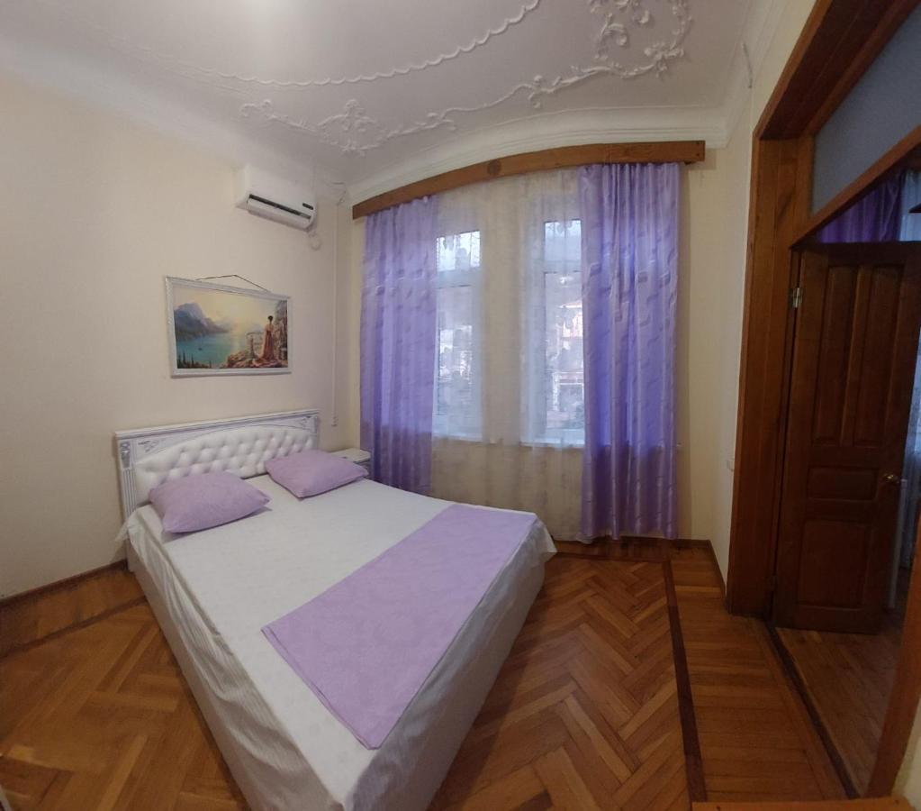Зеленый Дворик Gagra Extérieur photo